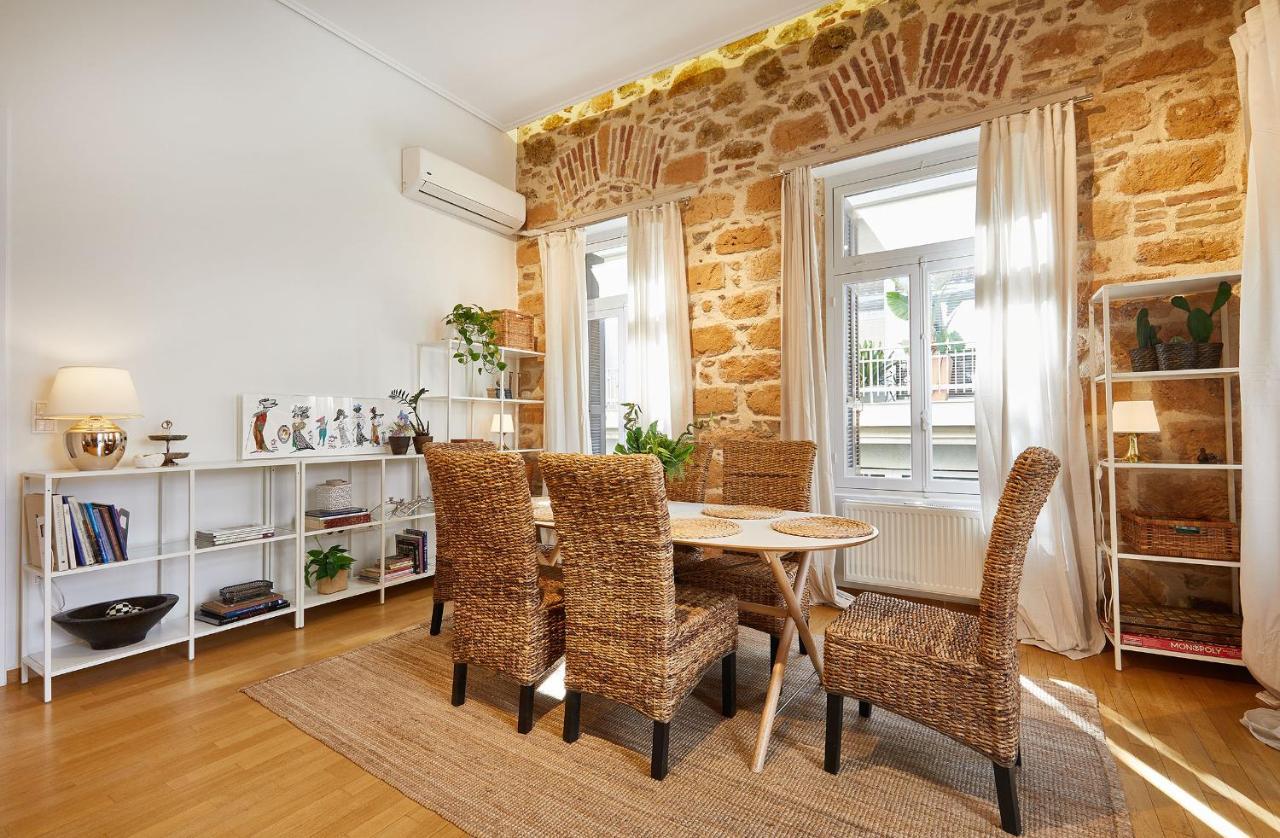 Chloe Boutique Apartments Plaka Athens Exterior photo
