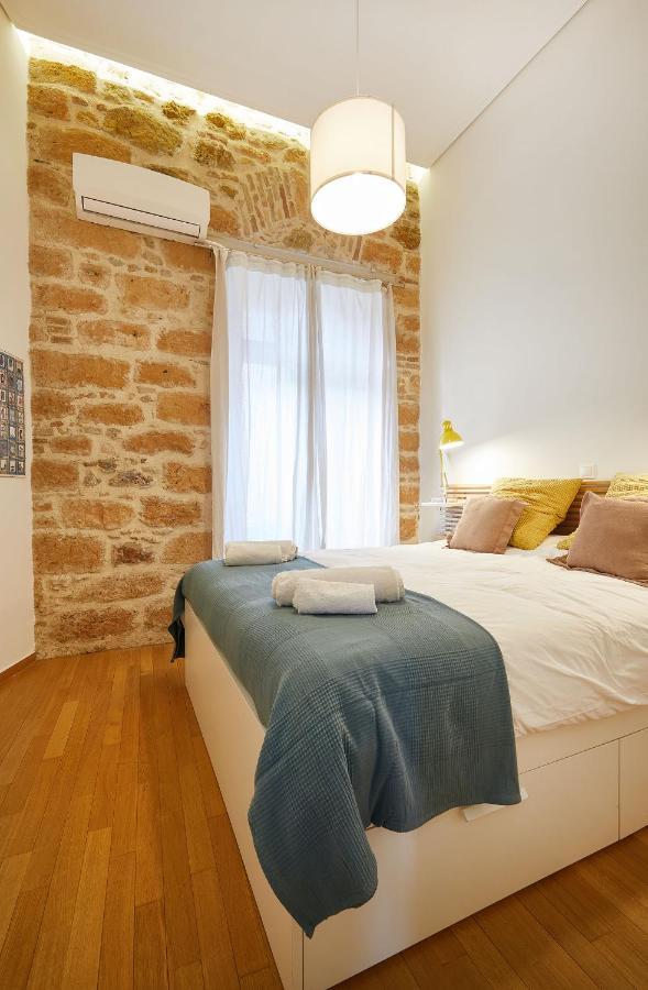 Chloe Boutique Apartments Plaka Athens Exterior photo